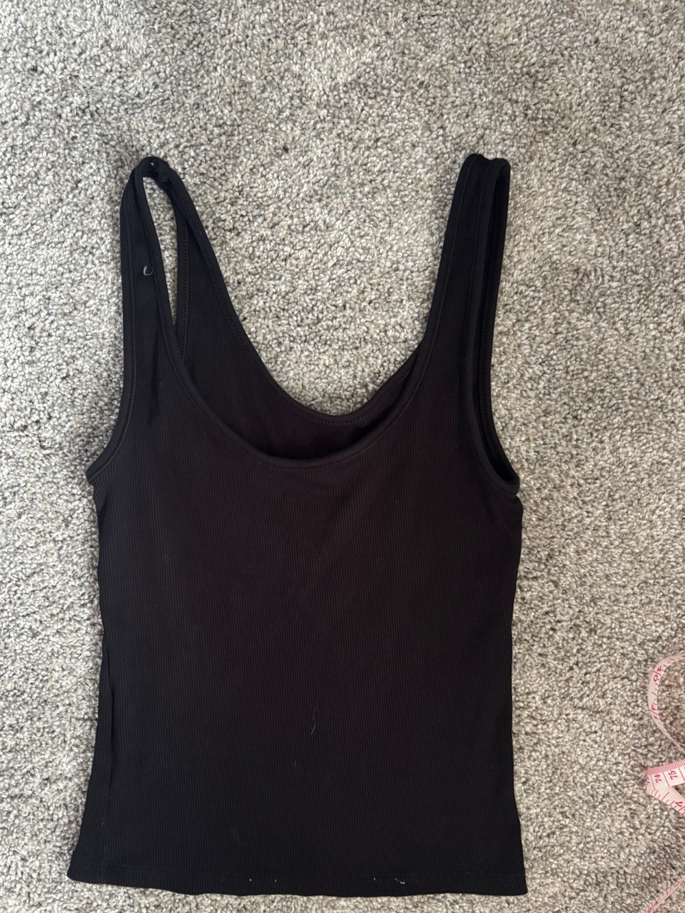Black H&M ribbed tank XS